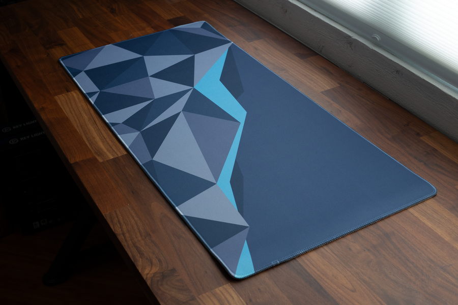 Geometric deskpad on desk